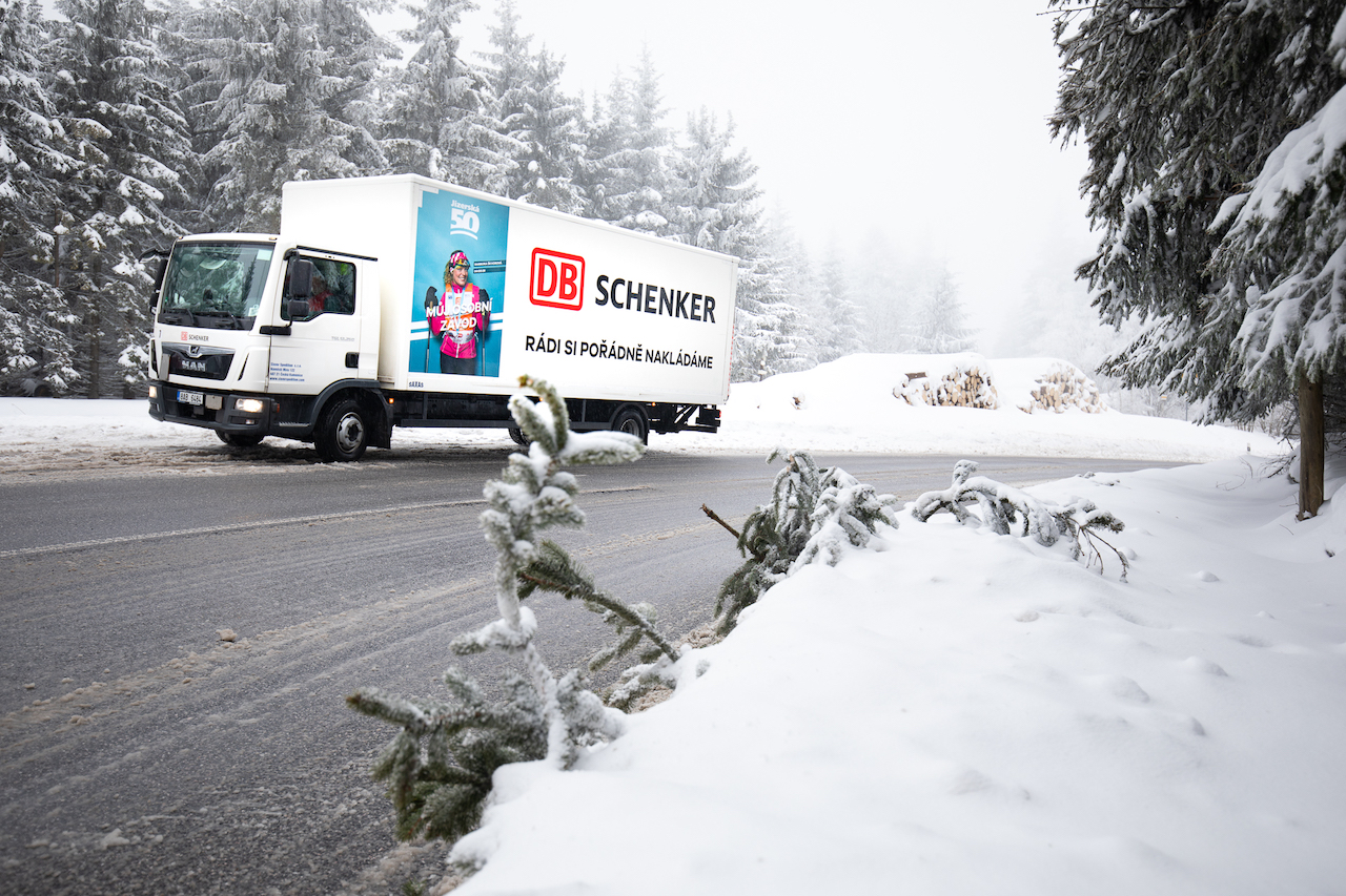 DB Schenker a Jizerská 50