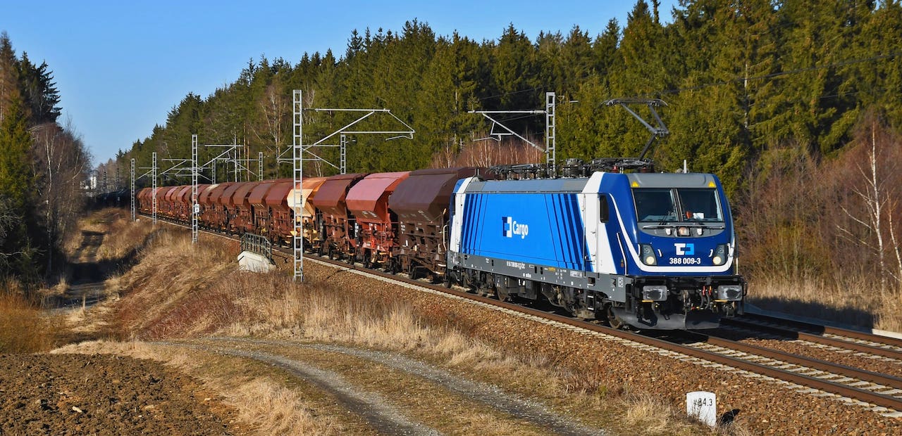 12 lokomotiv TRAXX