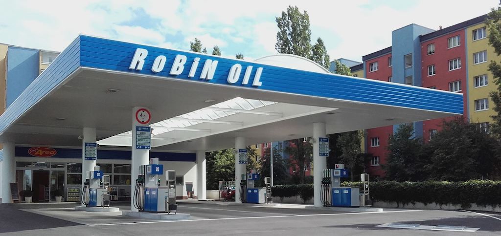 ČEPRO kupuje RoBiN OIL