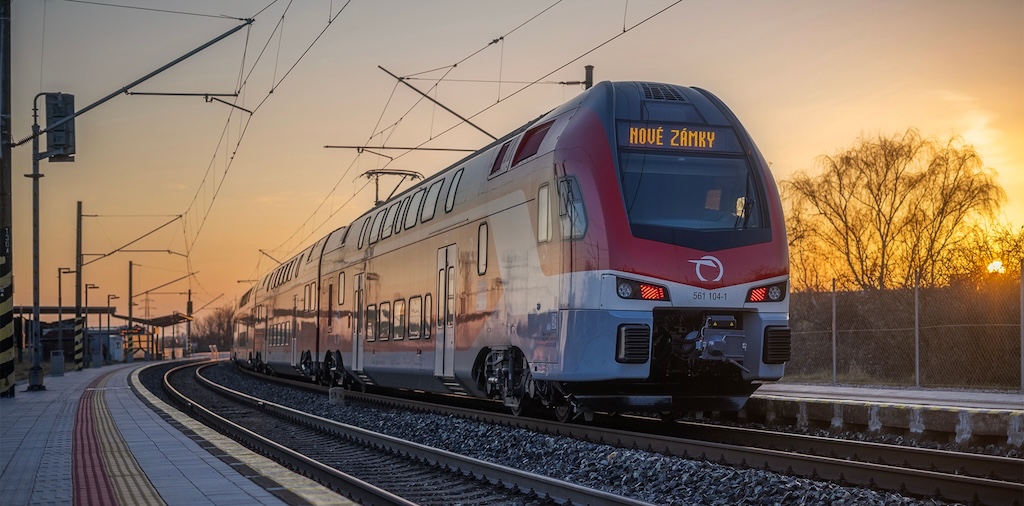 Další dvě vlakové jednotky od společnosti STADLER