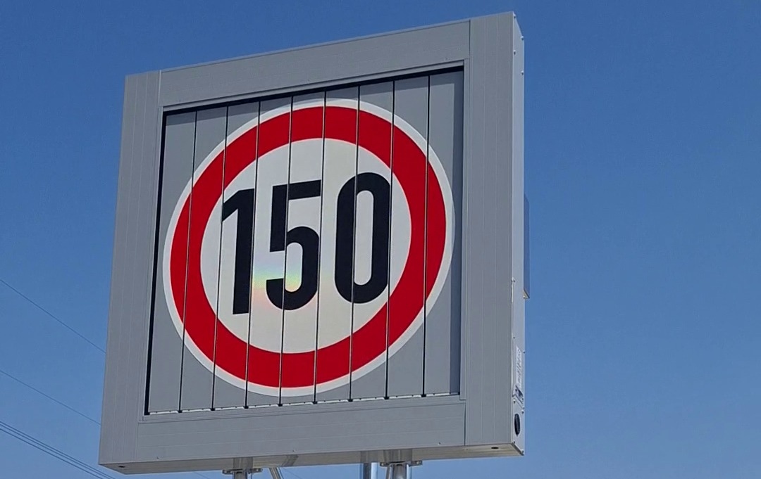 Pilotní provoz rychlosti 150 km/h na dálnici D3 se prodlouží