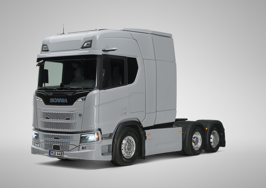 Scania přináší řešení pro čistě elektrickou dálkovou přepravu