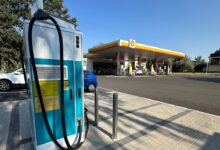 Schneider Electric dodává ultrarychlé nabíječky pro síť Shell Recharge