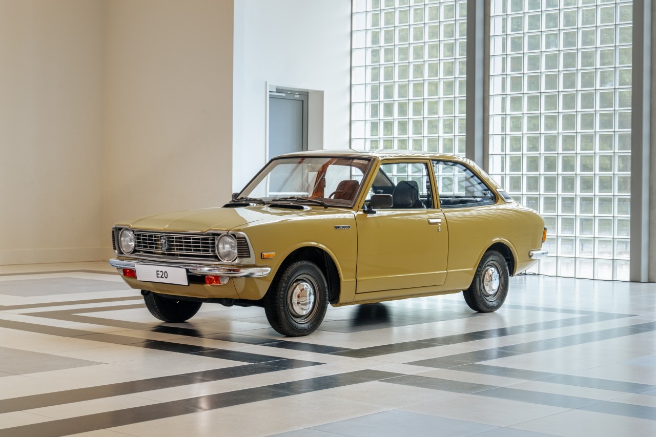 Toyota Corolla slaví 60 let a 57 milionů prodaných vozů